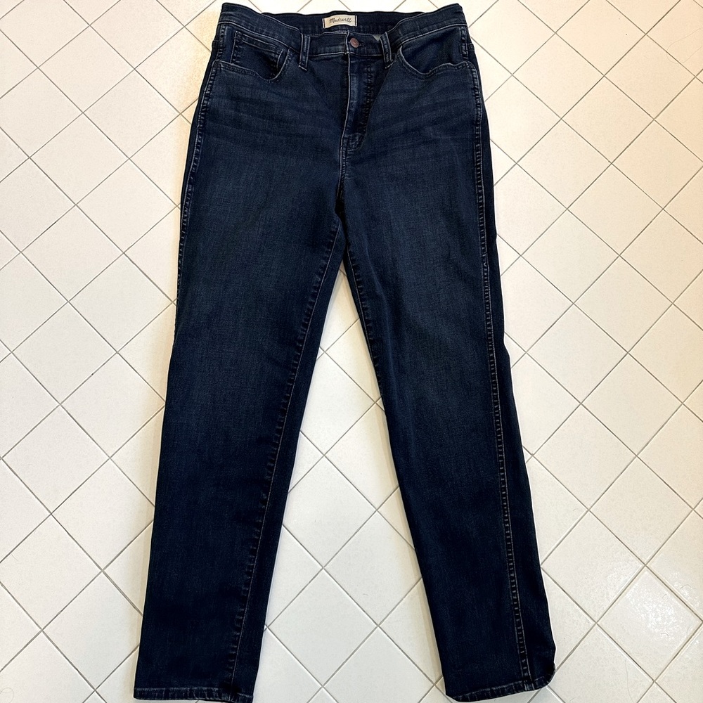 Madewell roadtripper stovepipe Jean in dark denim wash size 30